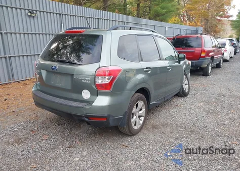 2015 Subaru Forester 2.5I Premium из США, поврежденный, VIN JF2SJAFC1FH441418